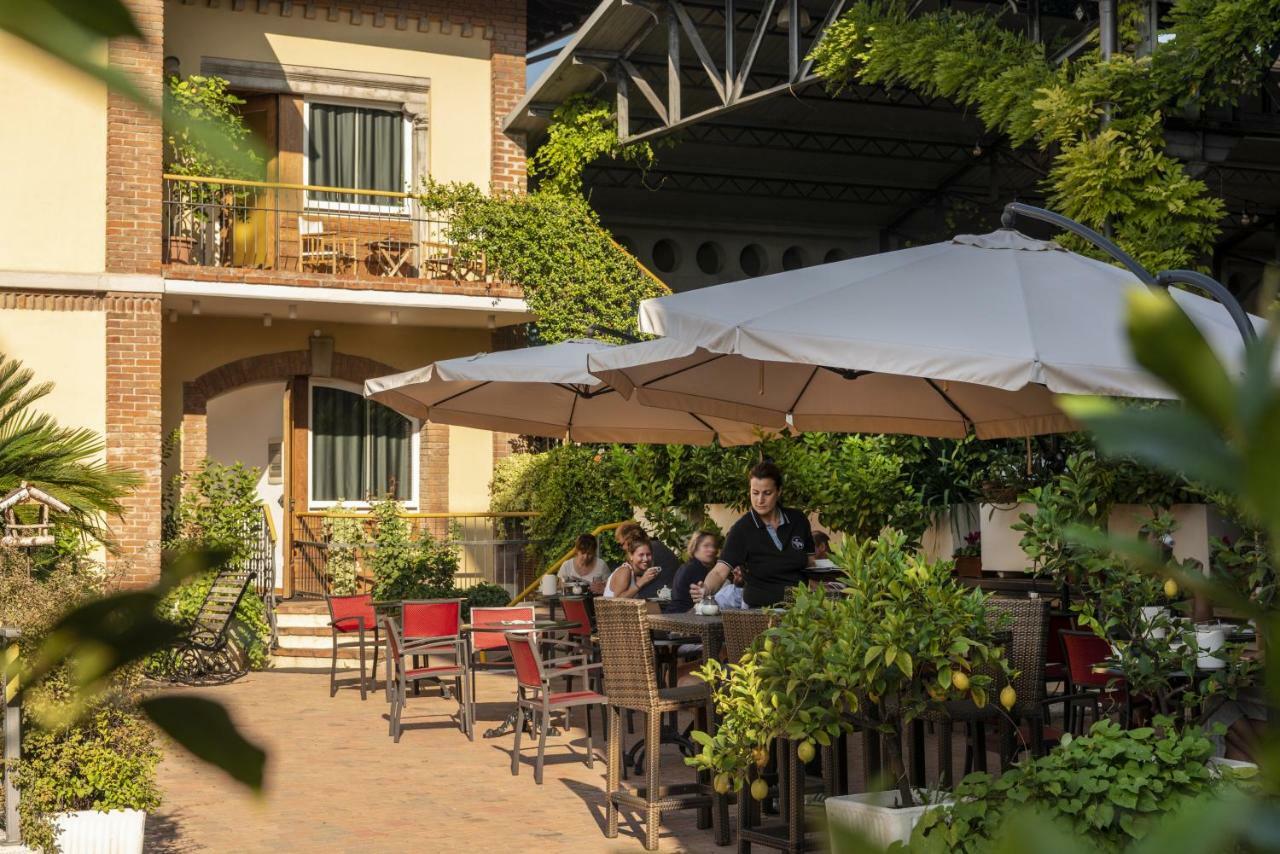 Cangrande Hotel Lazise Exterior photo